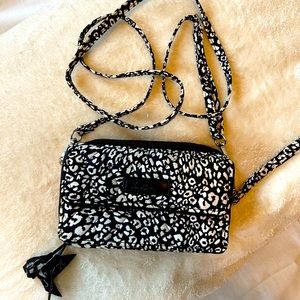 Vera Bradley Crossbody Wristlet purse